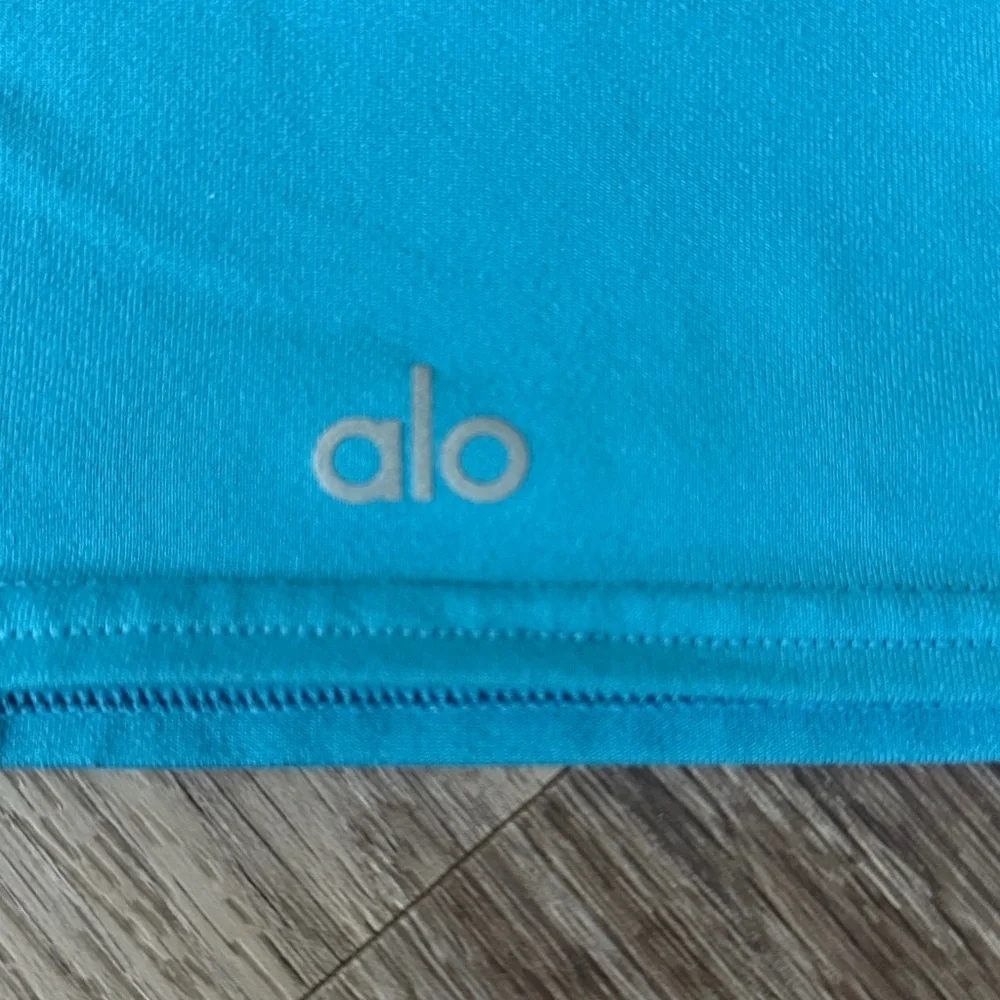 ALO Yoga Real Bra Tank Womens Sports Bra in Teal Athletic